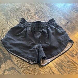 lululemon athletica Choose a Side Reversible Black /grey Women's Athletic Shorts